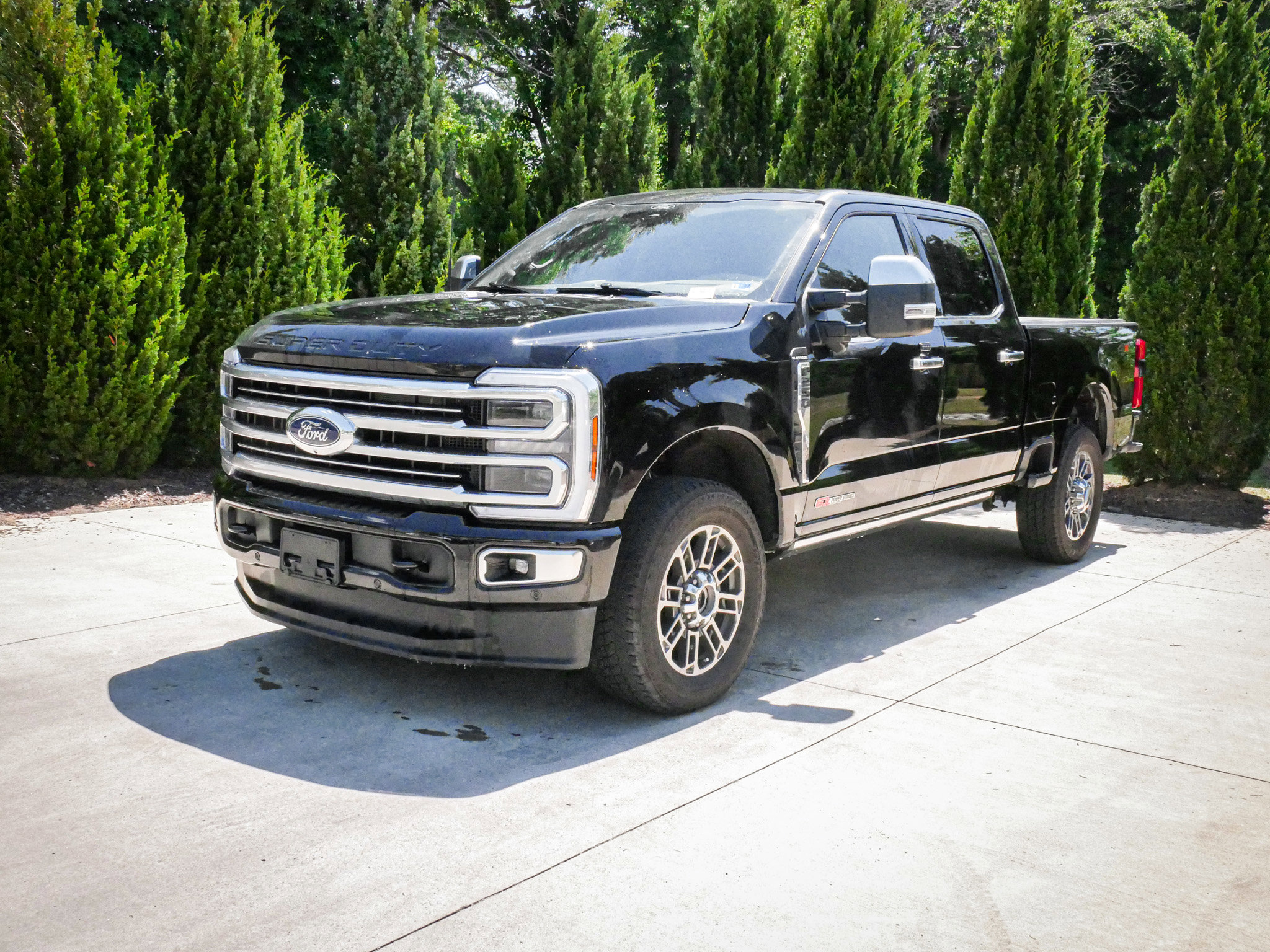 Used 2025 Ford F250 Platinum w/ Platinum Plus Package AWD/4WD image 5