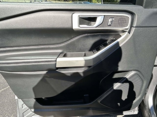 Certified 2022 Ford Explorer XLT RWD image 19