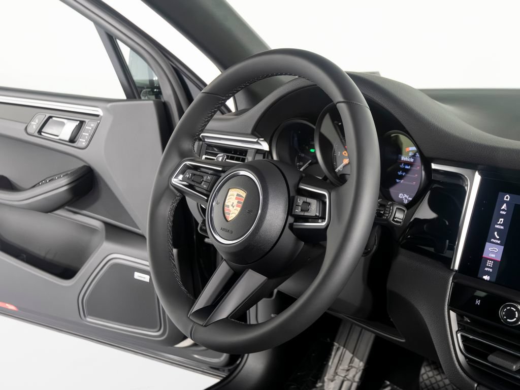 New 2026 Porsche Macan S AWD/4WD image 36