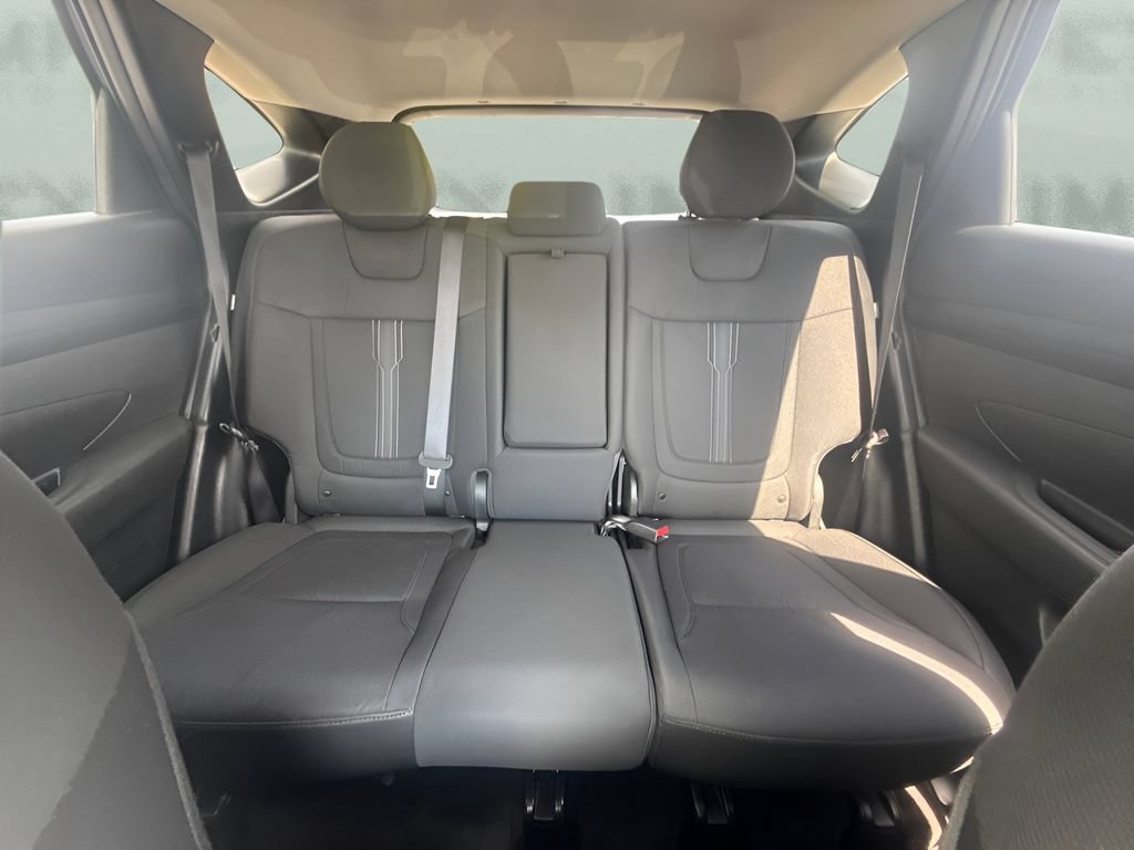 Used 2025 Hyundai Tucson SEL AWD/4WD image 10