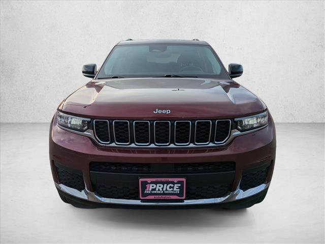 Used 2022 Jeep Grand Cherokee L Laredo w/ Luxury Tech Group I AWD/4WD image 2