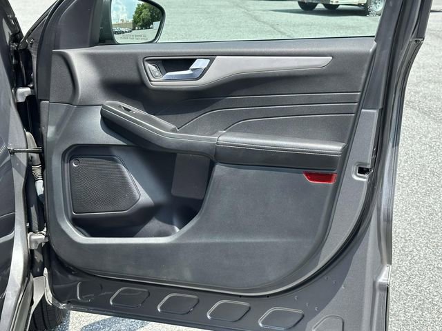 Certified 2021 Ford Escape SEL image 9