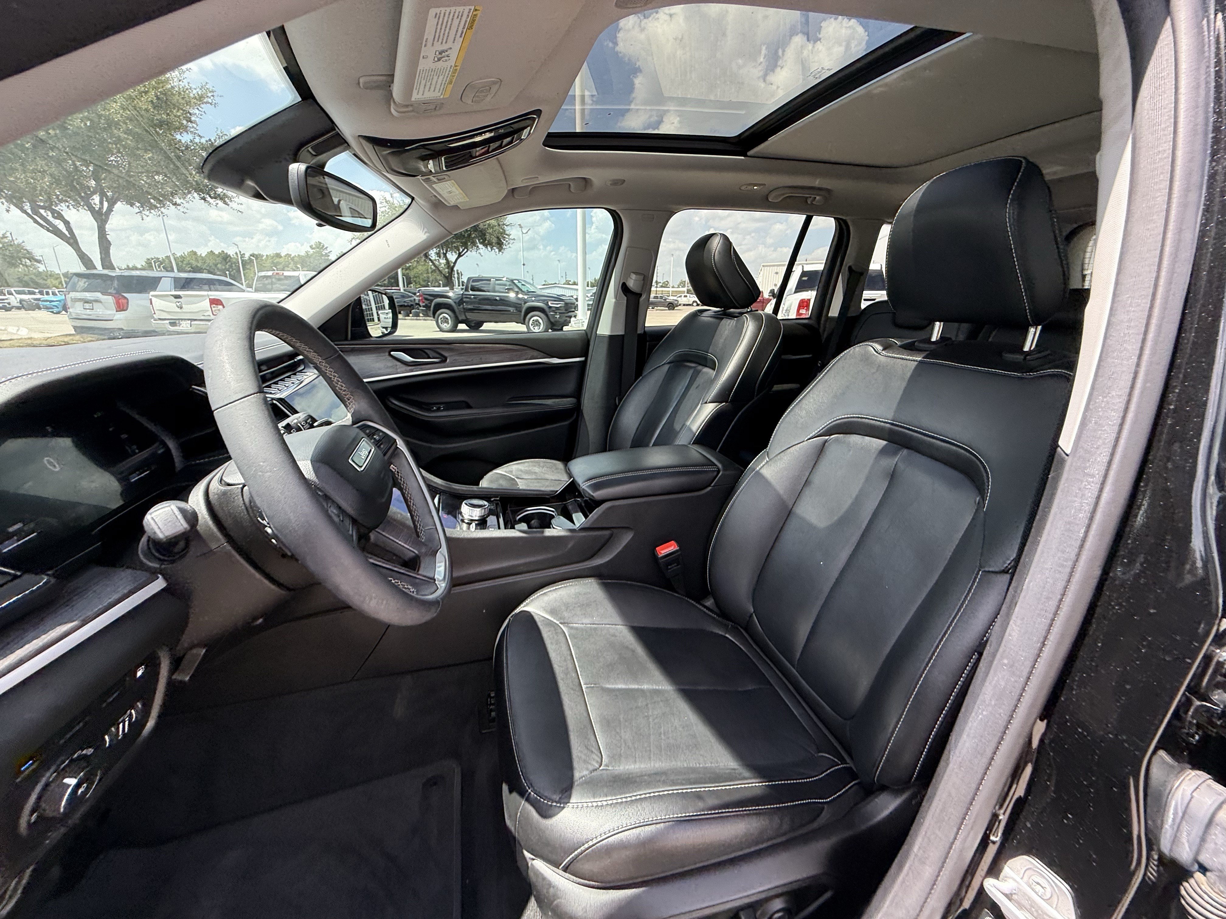 Used 2022 Jeep Grand Cherokee Limited 4xe AWD/4WD image 28