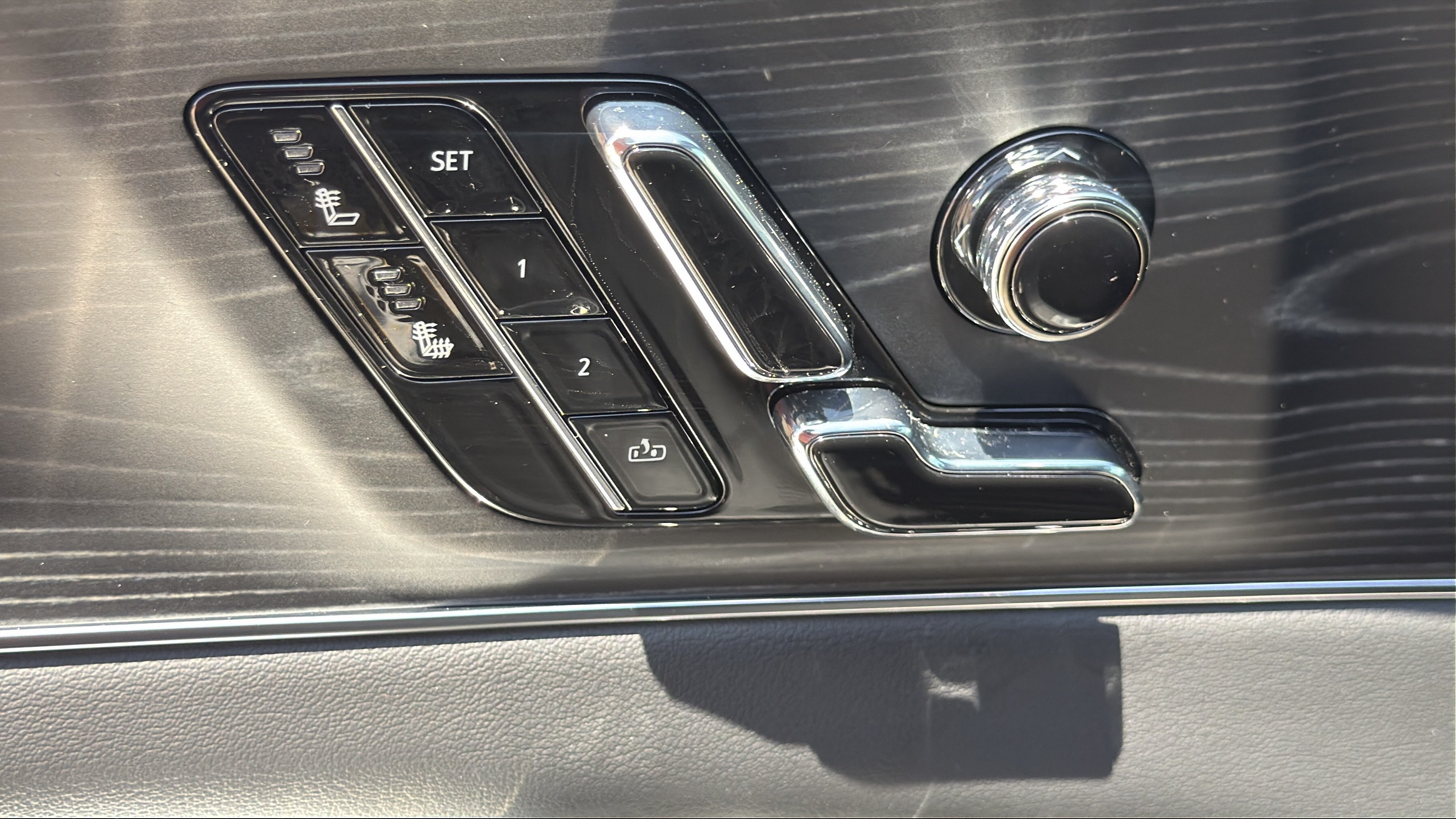 Certified 2024 Cadillac Lyriq Sport AWD/4WD image 20
