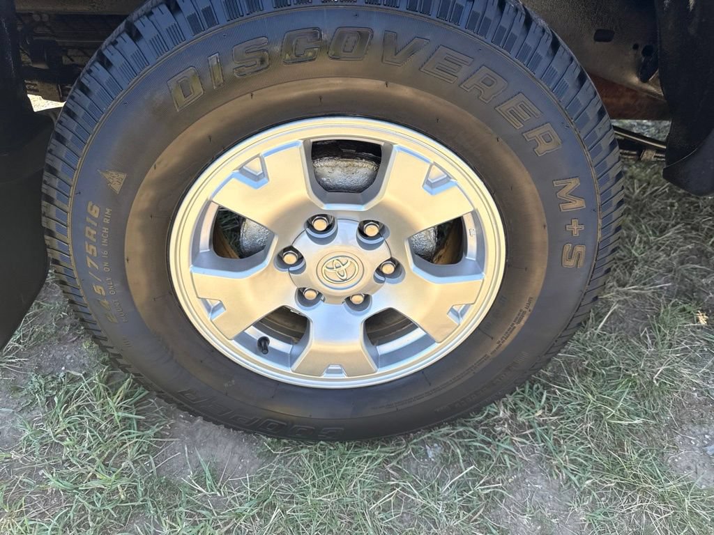 Used 2013 Toyota Tacoma 4x4 Double Cab image 26