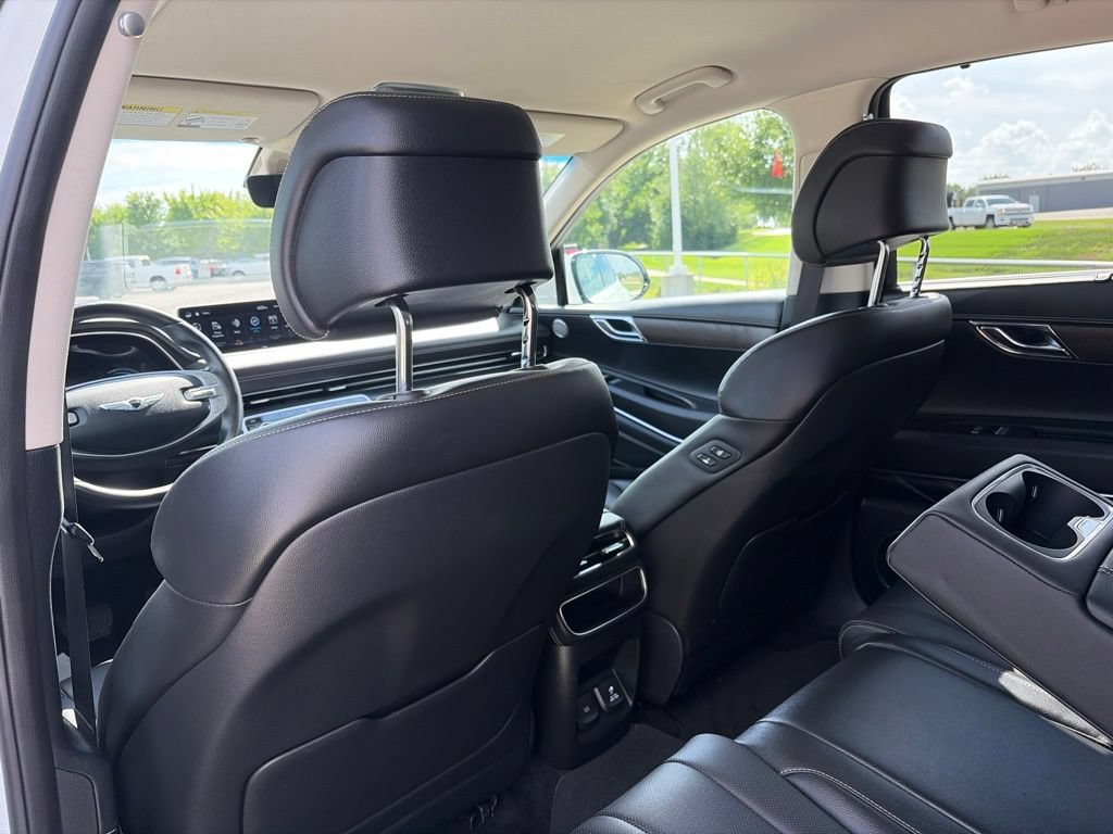 Used 2024 Genesis GV80 2.5T AWD/4WD image 36