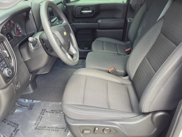 Used 2024 Chevrolet Silverado 2500 Custom w/ Custom Value Package AWD/4WD image 11