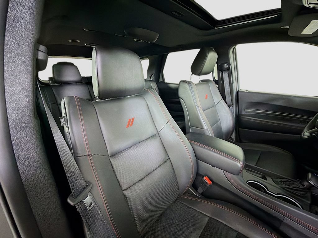 Used 2025 Dodge Durango GT AWD/4WD image 33
