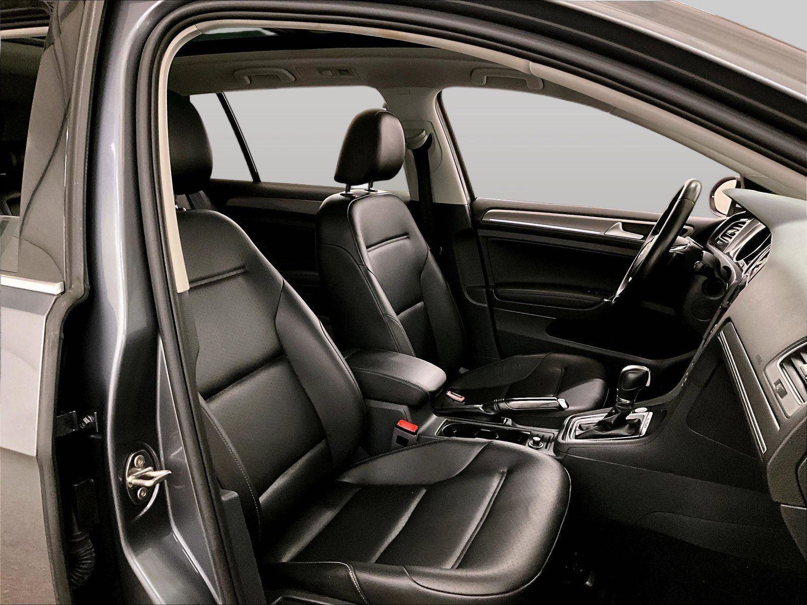 Used 2018 Volkswagen Golf Alltrack AWD/4WD image 8
