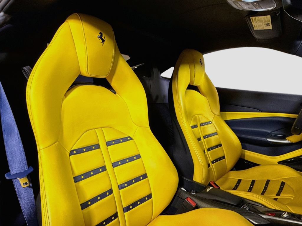 Used 2021 Ferrari F8 Tributo RWD image 19
