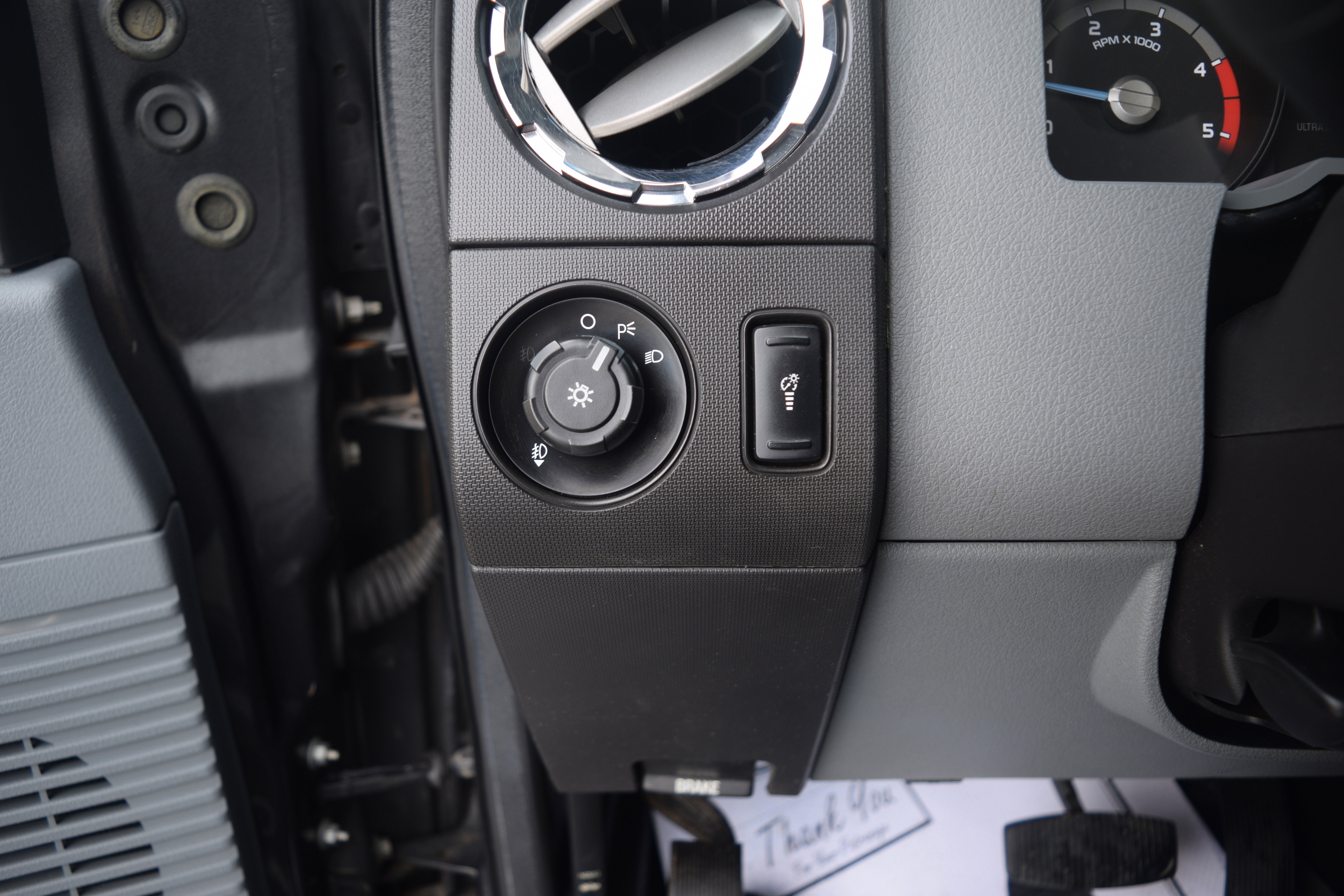 Used 2016 Ford F250 XLT w/ Camper Package image 7