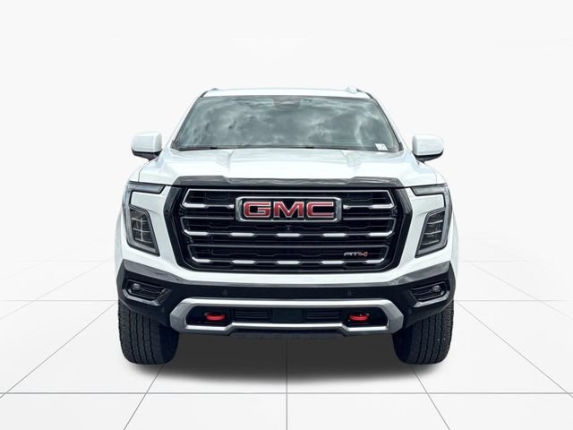 Used 2025 GMC Yukon AT4 w/ AT4 Premium Package AWD/4WD image 9