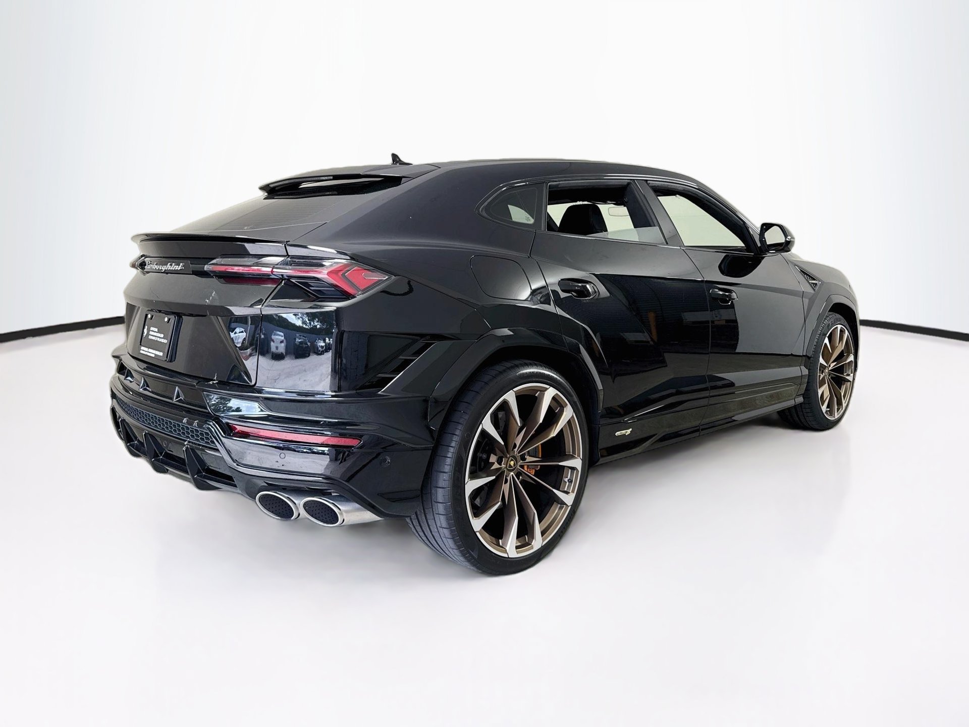 Used 2024 Lamborghini Urus S AWD/4WD image 7