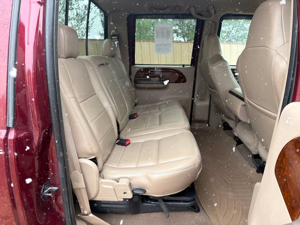 Used 2004 Ford F250 Lariat AWD/4WD image 26