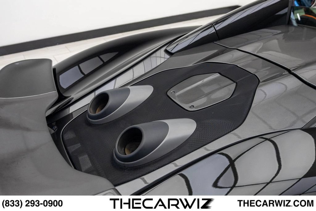 Used 2020 McLaren 600LT Spider RWD image 19
