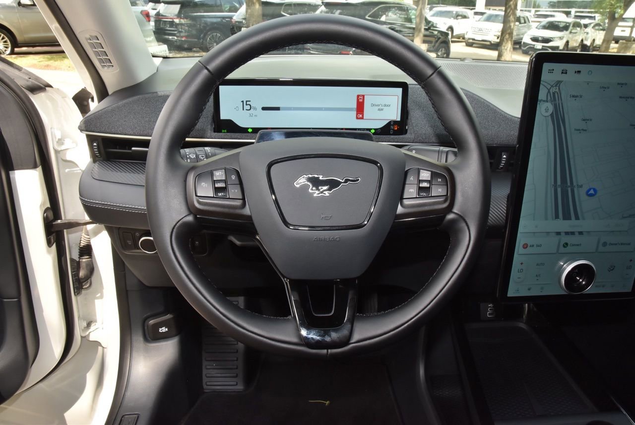 Certified 2025 Ford Mustang Mach-E Premium image 22