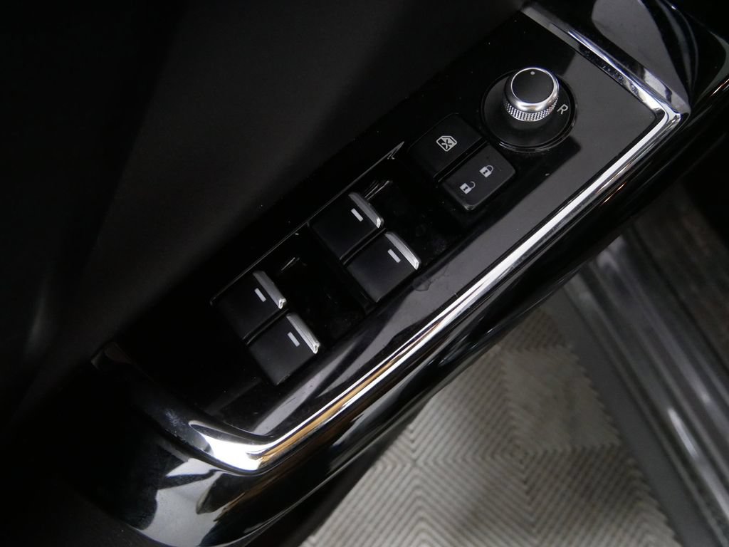 Used 2023 MAZDA CX-9 Touring Plus AWD/4WD image 18