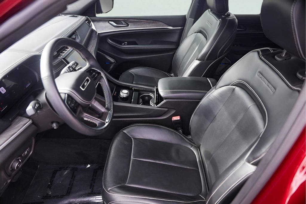 Used 2022 Jeep Grand Cherokee Overland image 12