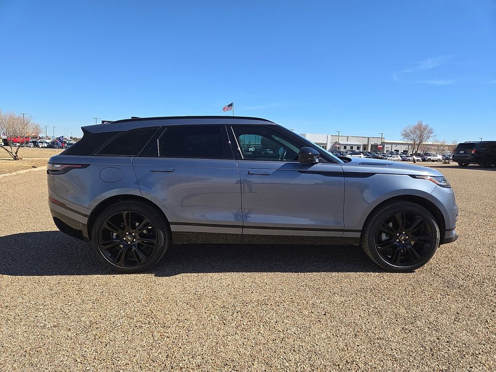 Used 2023 Land Rover Range Rover Velar R-Dynamic S image 6