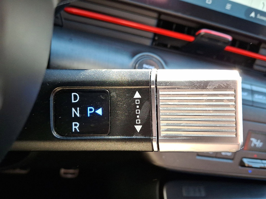 Certified 2024 Hyundai Kona N Line image 12