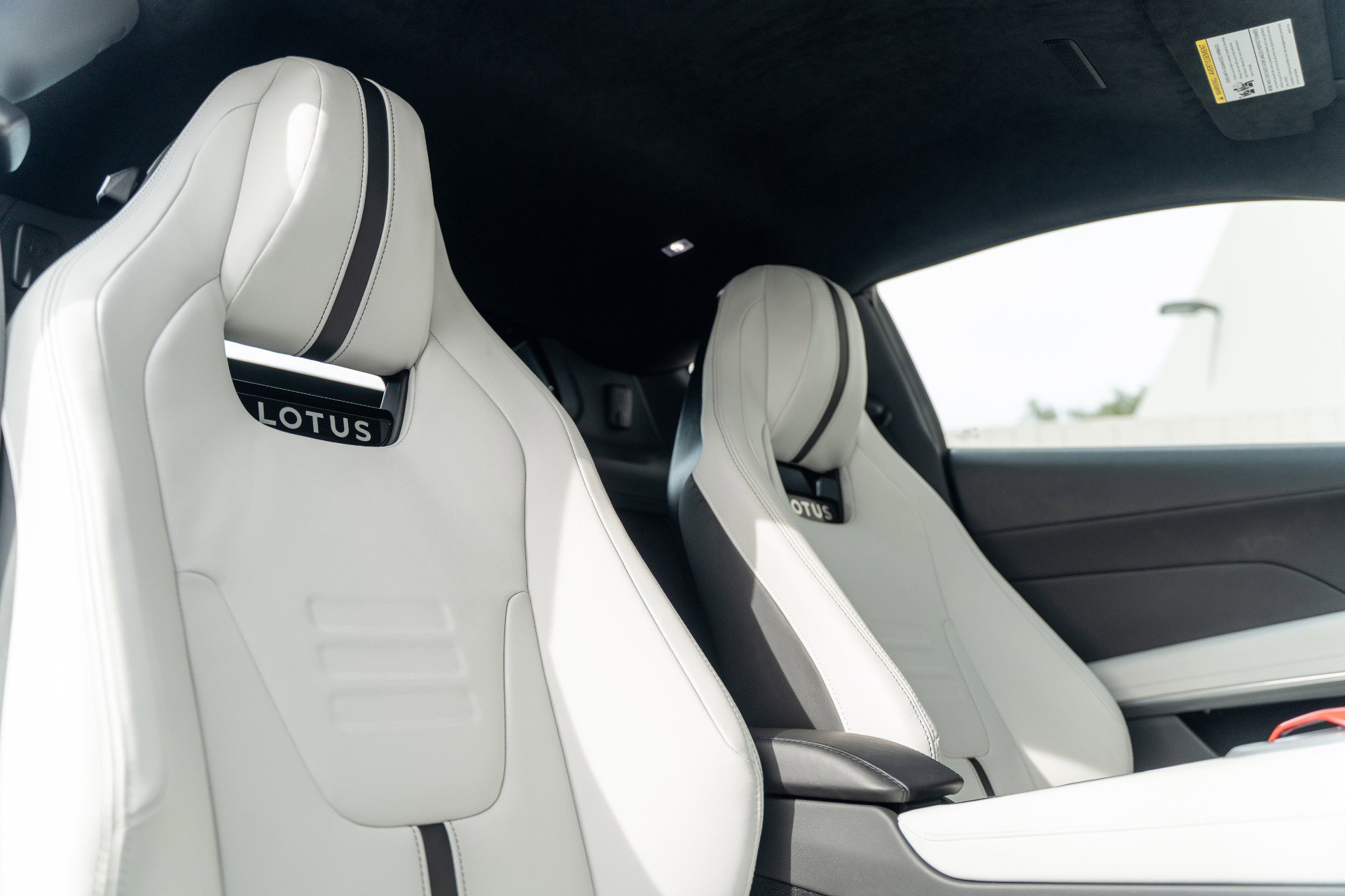 Used 2026 Lotus Emira SE image 24