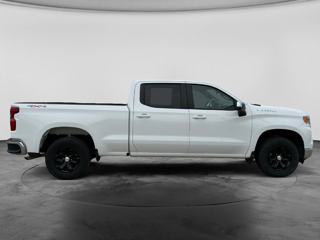 Used 2025 Chevrolet Silverado 1500 LT w/ Work Truck Package AWD/4WD image 11