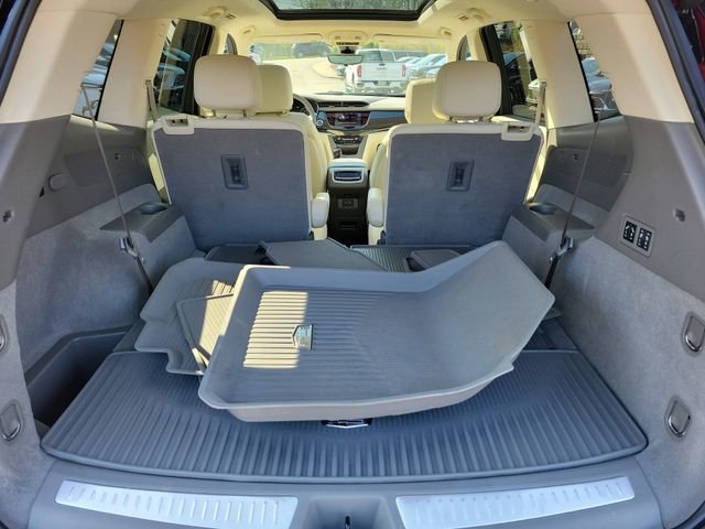 Used 2024 Cadillac XT6 Premium Luxury w/ Technology Package image 8