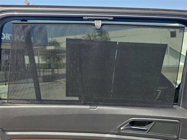 Used 2023 Volkswagen Atlas SE w/ Panoramic Sunroof Package FWD image 11