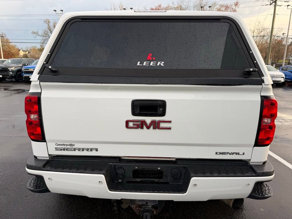 Used 2015 GMC Sierra 3500 Denali w/ Duramax Plus Package image 7