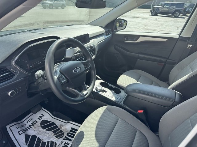 Used 2022 Ford Escape S image 11
