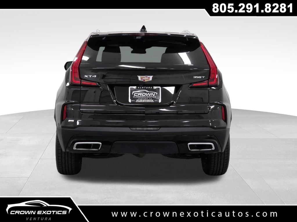 Used 2025 Cadillac XT4 Premium Luxury w/ Cold Weather Package FWD image 6