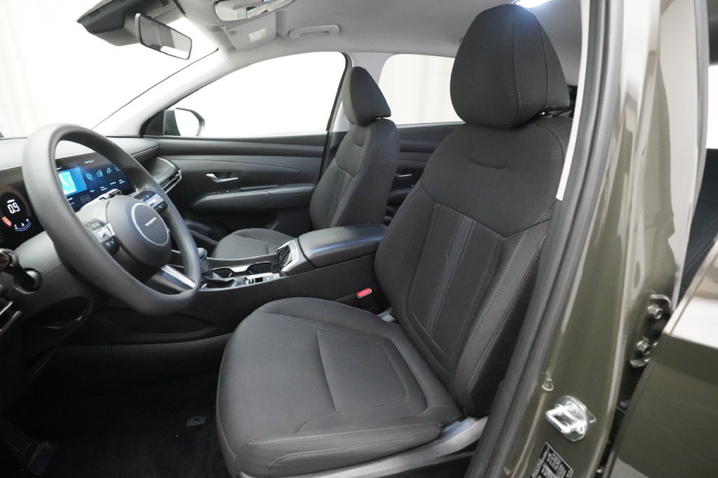 Used 2025 Hyundai Tucson SEL AWD/4WD image 7