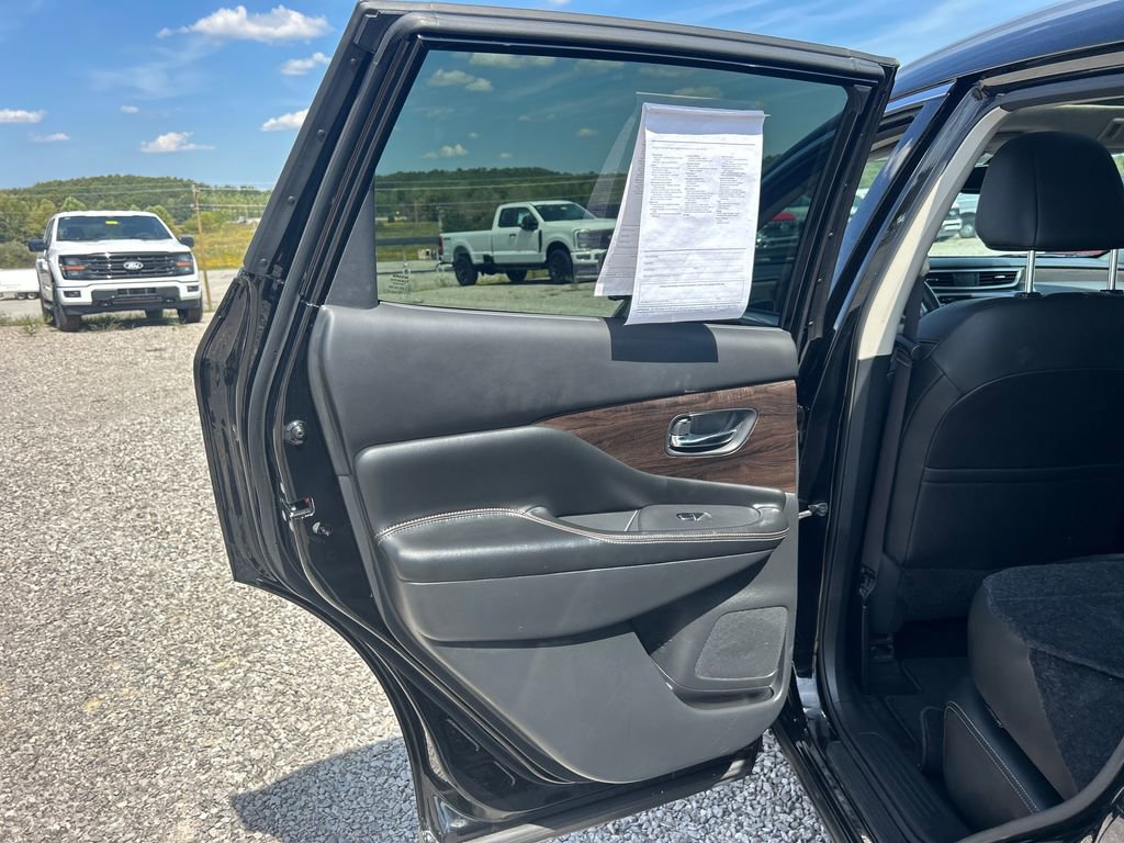 Used 2023 Nissan Murano Platinum image 38