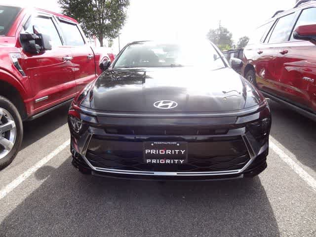 Used 2024 Hyundai Sonata SEL FWD image 2