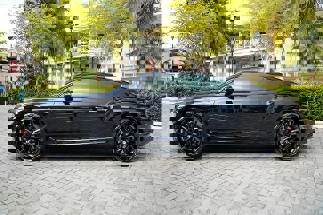 Used 2020 Bentley Continental GT V8 image 15