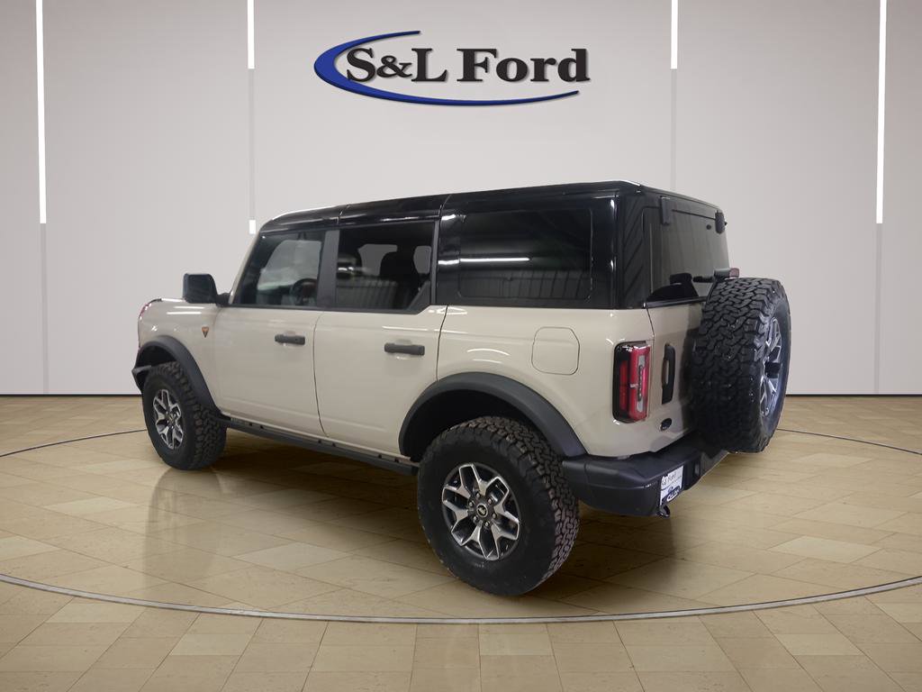 Certified 2025 Ford Bronco Badlands image 24