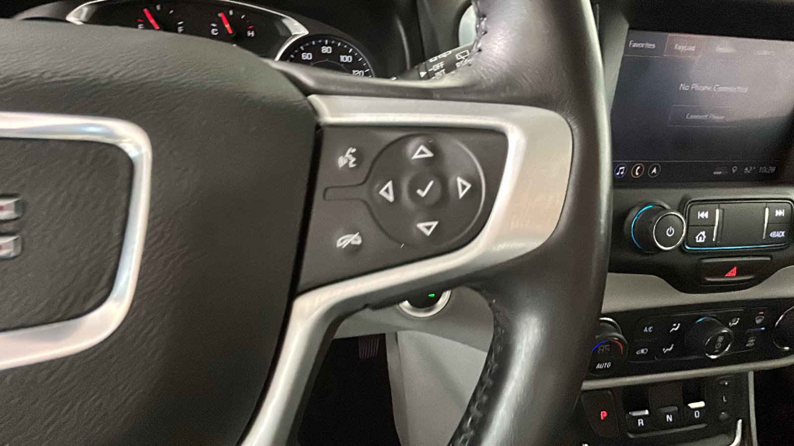 Used 2020 GMC Terrain SLT w/ Preferred Package AWD/4WD image 21