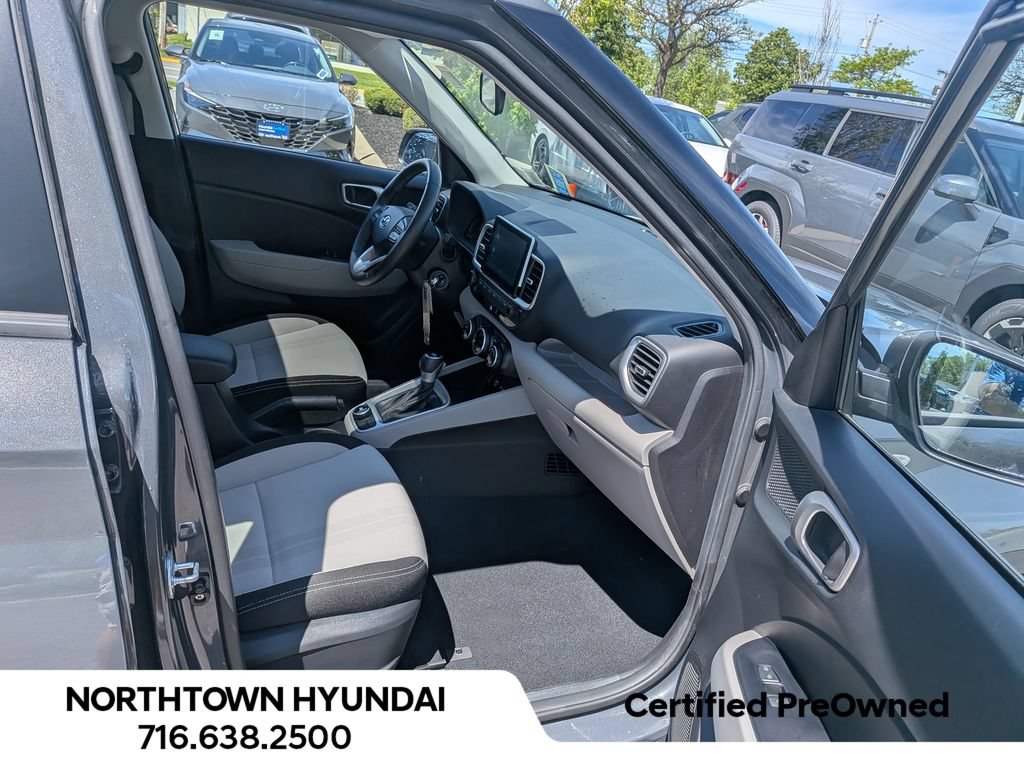 Certified 2023 Hyundai Venue SEL w/ Cargo Package FWD image 33