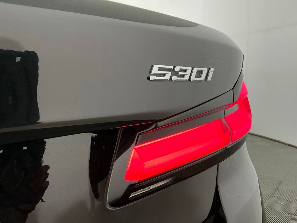 Used 2021 BMW 530i RWD image 32