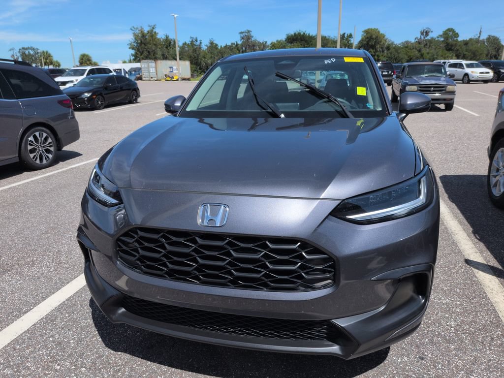 Used 2024 Honda HR-V LX image 2