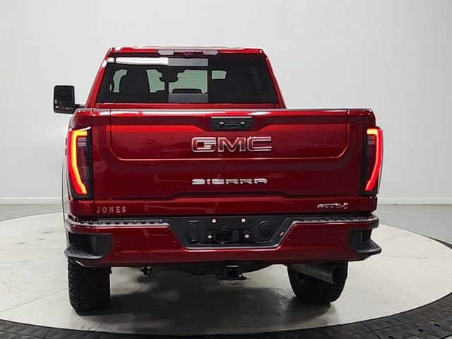 Used 2025 GMC Sierra 2500 AT4 w/ AT4 Premium Plus Package AWD/4WD image 6