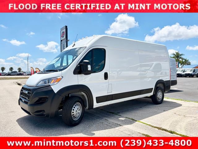 Used 2024 RAM ProMaster 2500 w/ Power Group FWD image 1