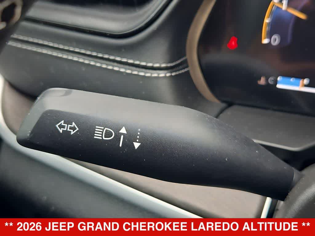 New 2026 Jeep Grand Cherokee Altitude AWD/4WD image 30