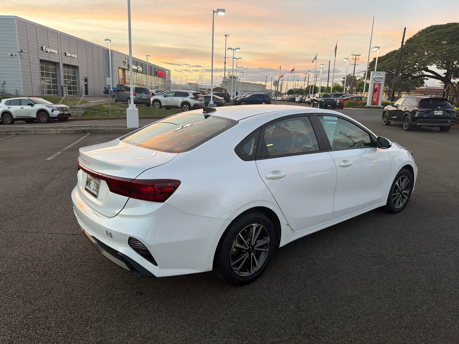 Used 2022 Kia Forte LXS image 3