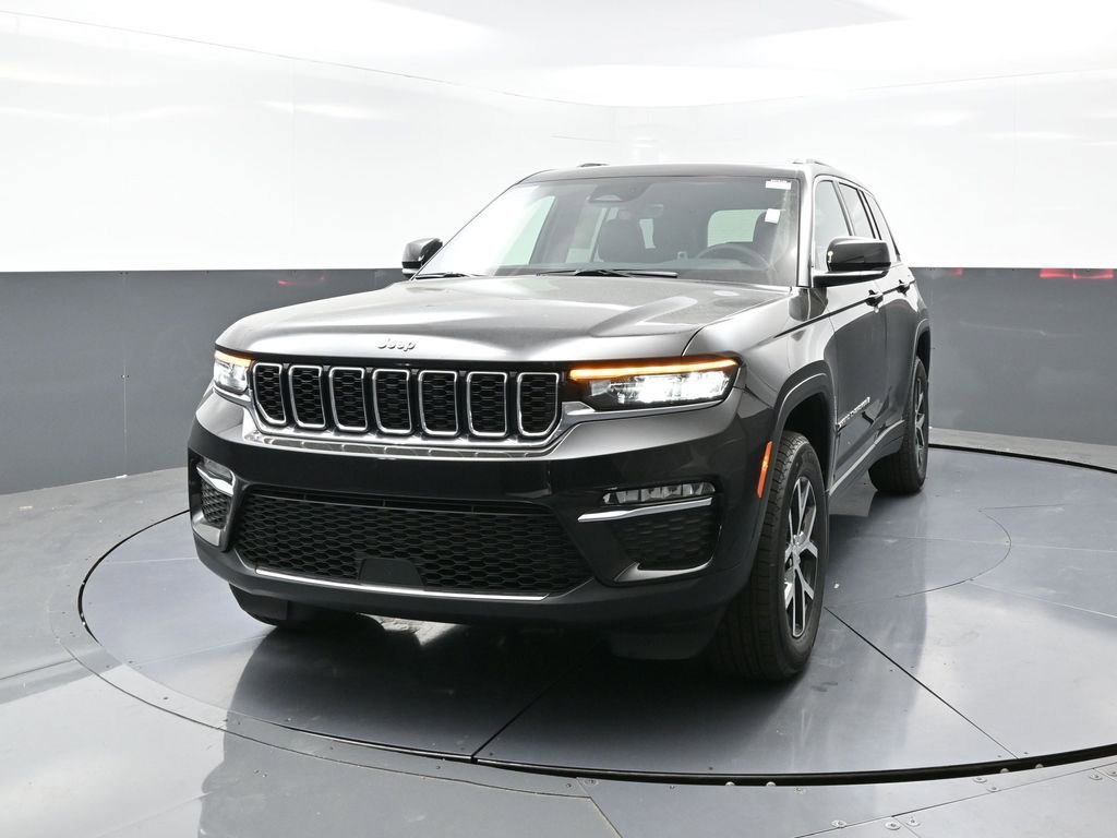 New 2025 Jeep Grand Cherokee Limited w/ Trailer Tow Package image 7