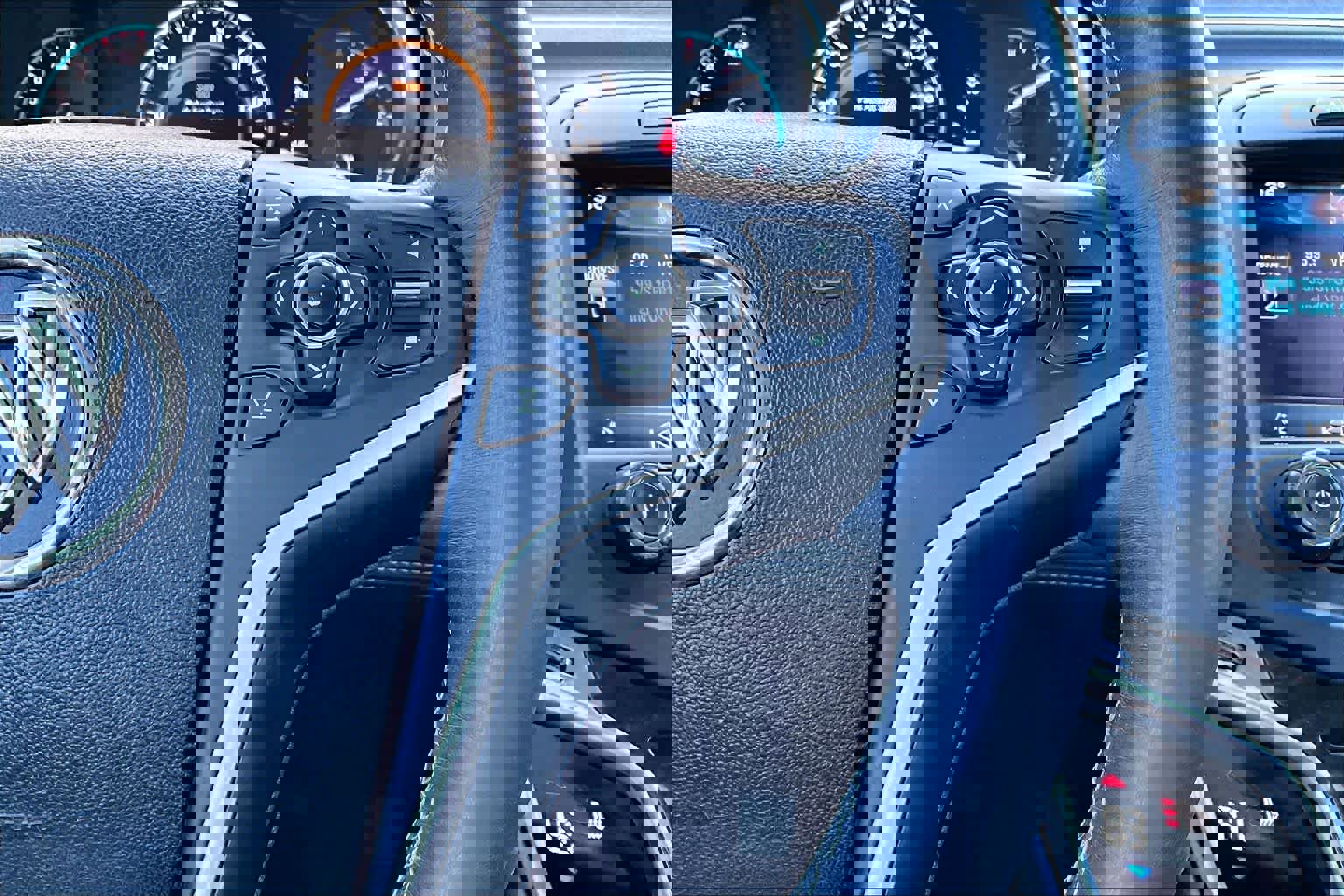 Used 2014 Buick LaCrosse Leather w/ Driver Confidence Package image 25