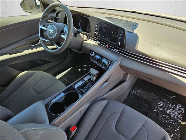 Used 2023 Hyundai Elantra Blue FWD image 26