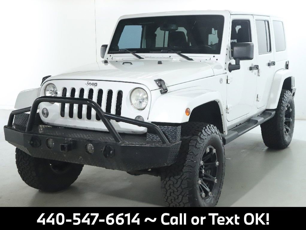 Used 2014 Jeep Wrangler Unlimited Sahara image 2
