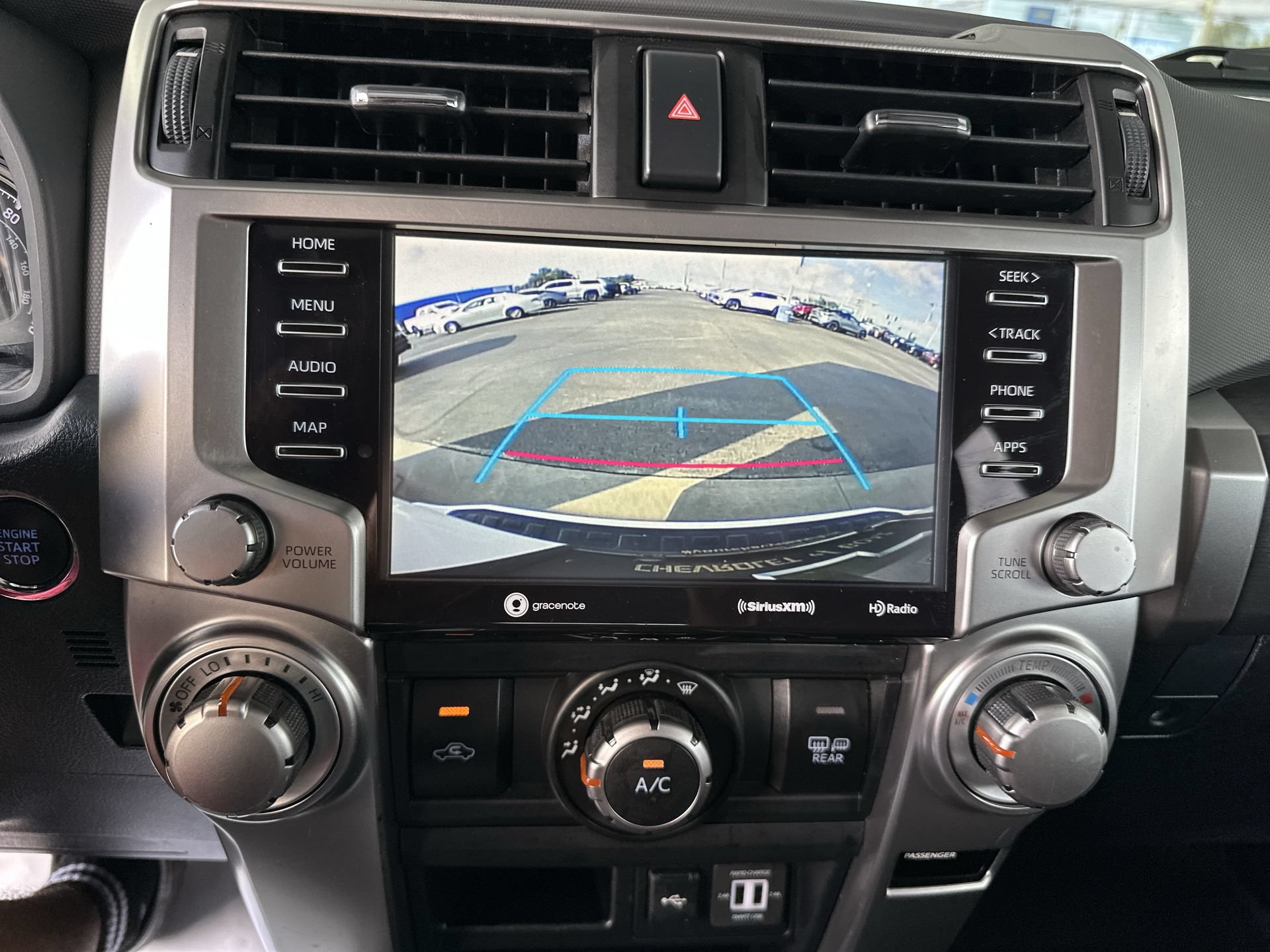 Used 2022 Toyota 4Runner SR5 Premium w/ Moonroof Package RWD image 15