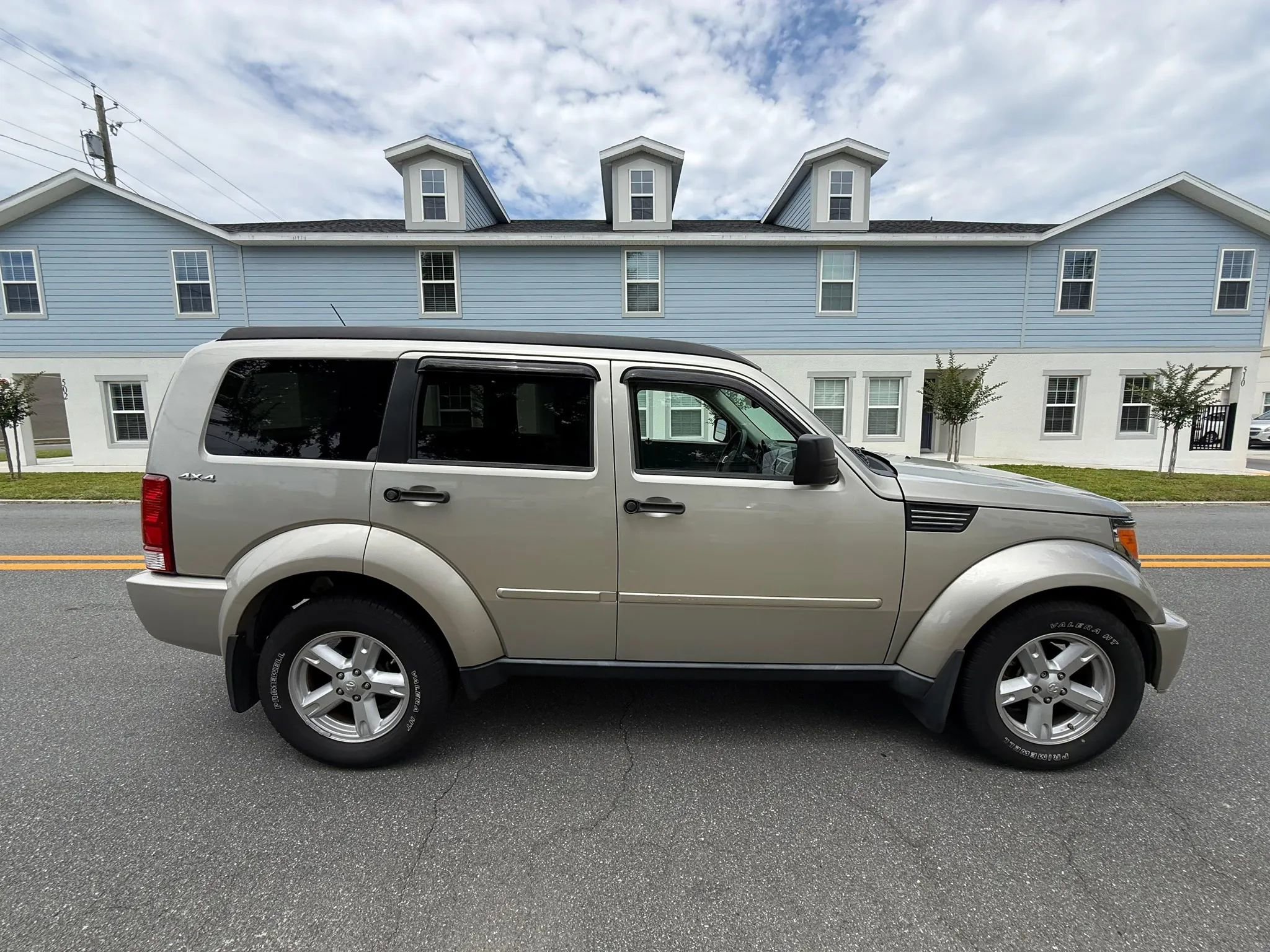 Used 2009 Dodge Nitro SLT AWD/4WD image 3